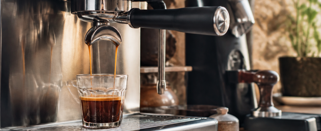 Espresso Durchlaufzeit richtig messen: Die 1:2 Brew Ratio für den perfekten Bezug